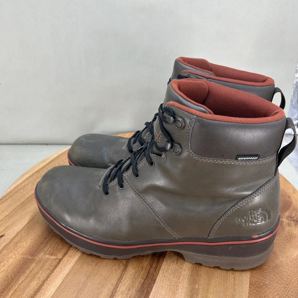 The North Face laces have